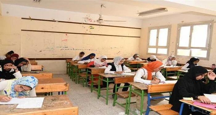 امتحانات الدبلومات الفنية 2025.. إجراء سريع من وزارة التعليم لمعالجة نقص الكوادر في المدارس.