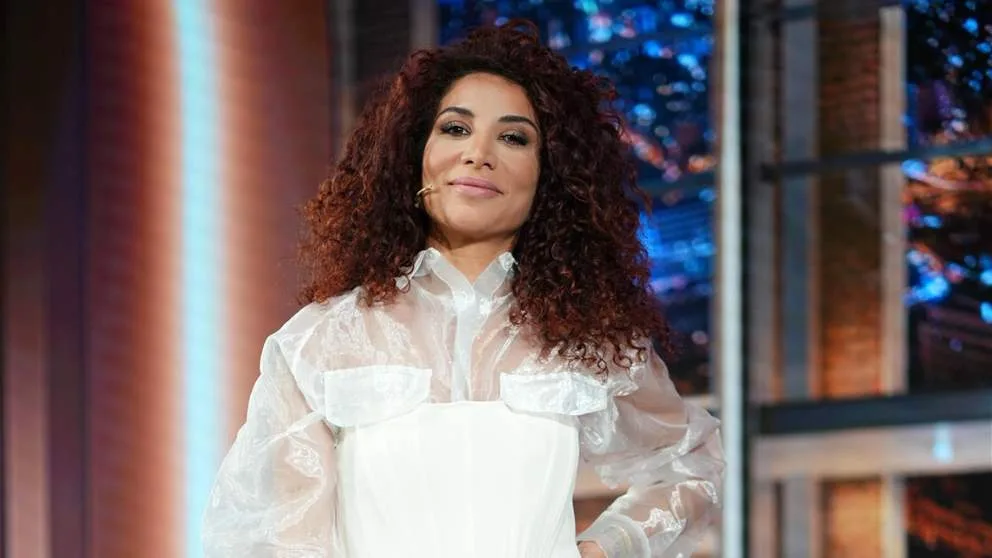 امل طالب تسلط الضوء على انتخابات بلدية بعلبك: “هذا الحبر أصبح عاراً” ورئيس القلم “تأثر بشكل كبير” امل طالب تسلط الضوء على انتخابات بلدية بعلبك: “هذا الحبر أصبح عاراً” ورئيس القلم “تأثر بشكل كبير”