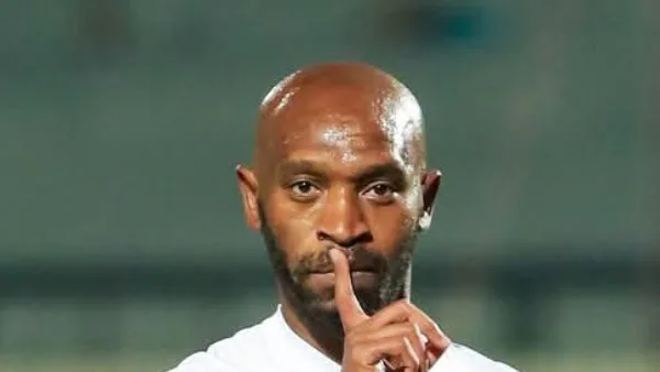انت فين من اللي بيحصل.. لاعب الزمالك السابق يهاجم شيكابالا