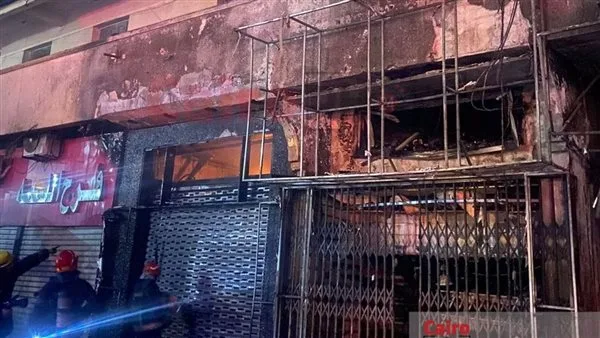 انتداب المعمل الجنائي لمعاينة حريق مطعم ميدان سفير بـ مصر الجديدة