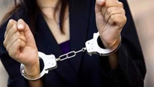 انتقاما لابنها.. مشرفة باص تصيب 4 طلاب في المقطم بـ جذع شجرة