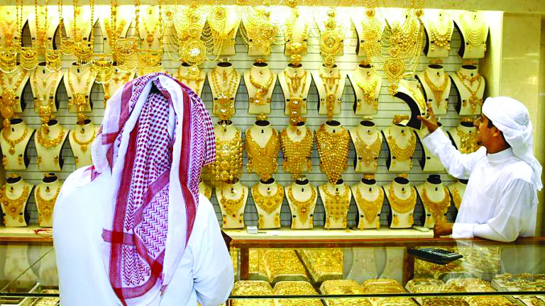 انخفاض أسعار الذهب في السوق القطرية انخفاض أسعار الذهب في السوق القطرية
