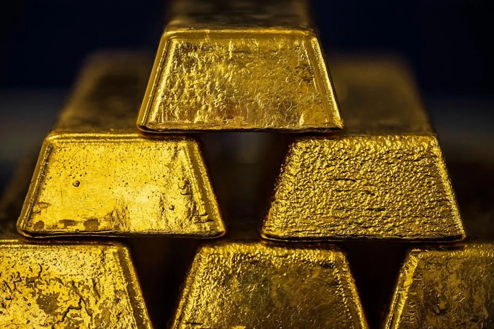 تراجع ملحوظ في أسعار الذهب مع زيادة الرغبة في المخاطرة تراجع ملحوظ في أسعار الذهب مع زيادة الرغبة في المخاطرة