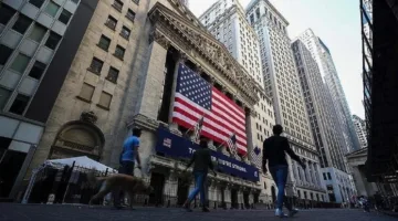 انخفاض الاقتصاد الأمريكي بنسبة 0.2%