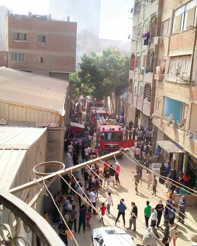 اندلاع حريق داخل مصنع بشارع البترول في القاهرة.. والحماية المدنية تحاول السيطرة
