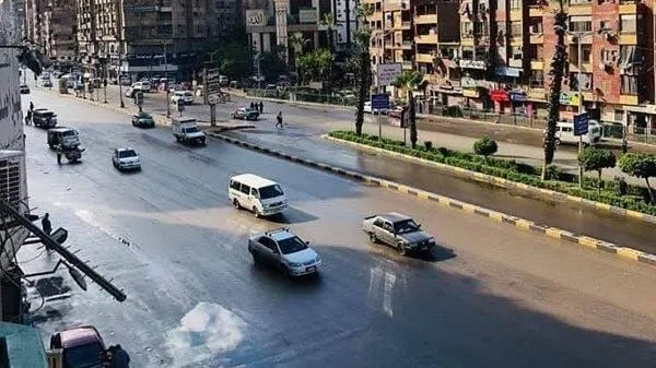 انسياب مروري بشوارع ومحاور القاهرة والجيزة