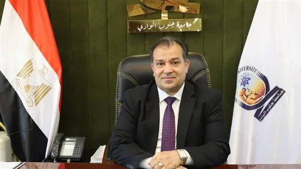 انطلاق فعاليات مؤتمر مستقبل التربية وإعداد المعلم بالمجتمعات العربية بجامعة جنوب الوادي