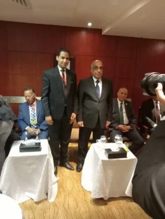 باحث من قنا يشارك في المؤتمر القانوني الثامن للجمعية المصرية للاقتصاد السياسي والتشريع بعنوان «العدالة الذكية» باحث من قنا يشارك في المؤتمر القانوني الثامن للجمعية المصرية للاقتصاد السياسي والتشريع بعنوان «العدالة الذكية»
