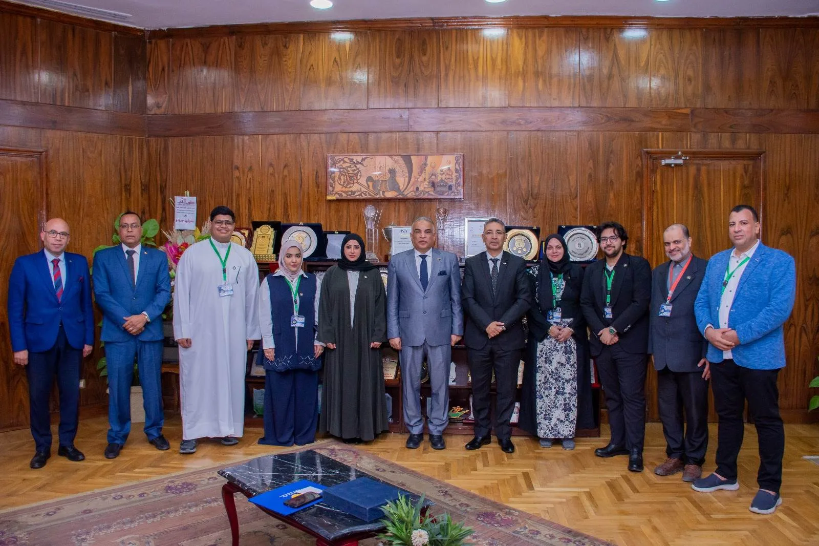بالصور.. رئيس جامعة طنطا يناقش أليات التعاون البحثى والتدريبي مع المستشار الثقافي للبحرين