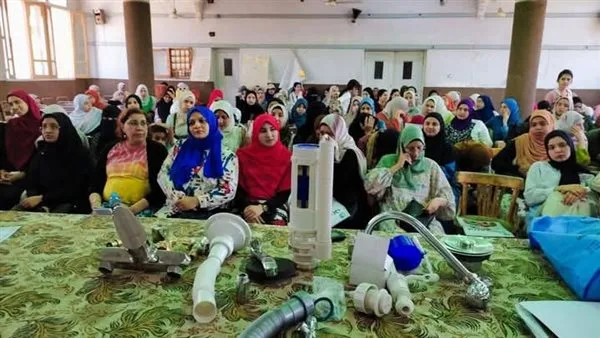بالصور.. مياه الأقصر تطلق حملة توعية للمواطنين حول مشروع الصرف الصحى المتكامل
