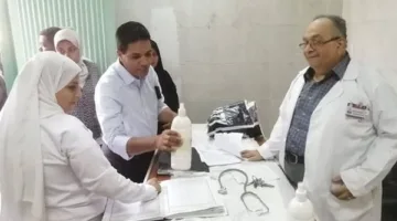 بالصور.. وكيل وزارة الصحة في الأقصر يتابع سير الأعمال الخاصة بالقوافل العلاجية في مركز إسنا