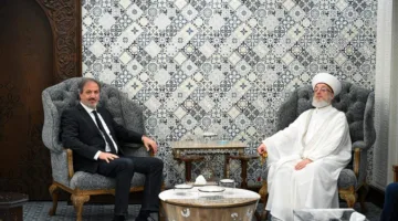 بالصورة: الشيخ قراقيرة يزور رئيس بلدية بيروت بعد حصوله على الدعم!