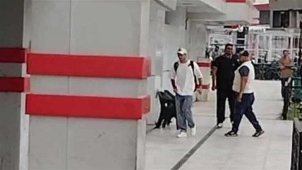 بالصور..زيزو يظهر في نادى الزمالك. ويرفض العقوبات