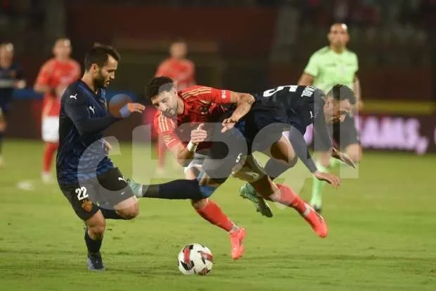 بث حي لمباراة الأهلي وسيراميكا في الدوري المصري بجودة عالية دون انقطاع بث حي لمباراة الأهلي وسيراميكا في الدوري المصري بجودة عالية دون انقطاع