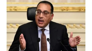 رئيس الوزراء يراقب وضع الاحتياطي الاستراتيجي من المواد الأساسية