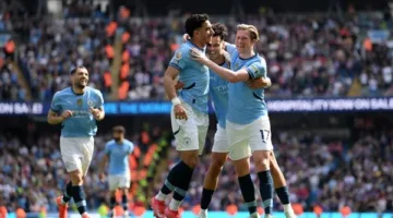 بث مباشر للشوط الثاني من مباراة مانشستر سيتي ضد بورنموث (2-0)