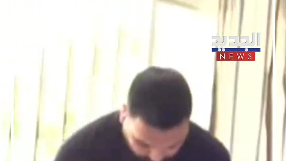 بث مباشر: مراسل الجديد يدلي بصوته في عنقون (فيديو) بث مباشر: مراسل الجديد يدلي بصوته في عنقون (فيديو)