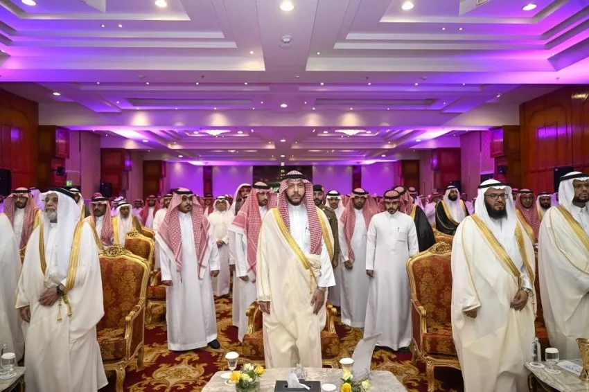 بحضور المحافظ.. الطائف تحتفي بزفاف 100 شاب وشابة بحضور المحافظ.. الطائف تحتفي بزفاف 100 شاب وشابة