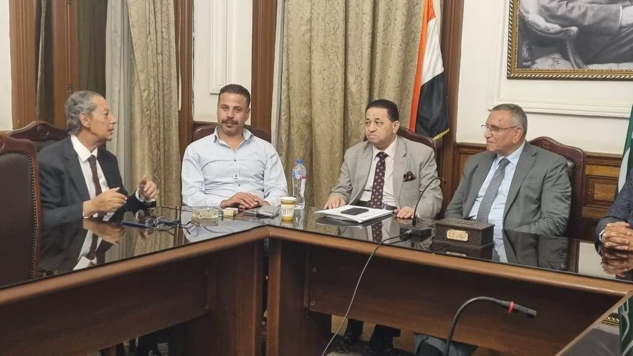 بحضور رئيس الوفد.. اللجنة النوعية للانتخابات تناقش طلبات المرشحين للبرلمان