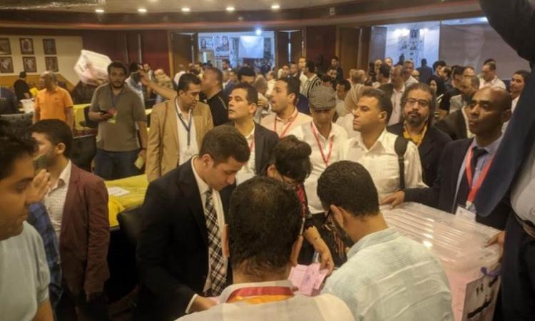 بدء عملية فرز الأصوات بانتخابات التجديد النصفي لنقابة الصحفيين