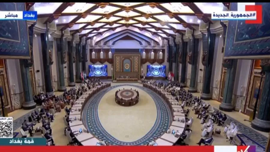 بدء فعاليات القمة العربية في بغداد بحضور الرئيس عبد الفتاح السيسي بدء فعاليات القمة العربية في بغداد بحضور الرئيس عبد الفتاح السيسي