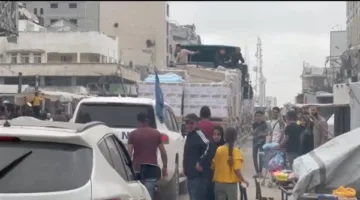 بدء وصول شاحنات الإغاثة الإنسانية إلى غزة