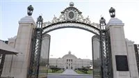 بداية جديدة: جامعة القاهرة تطلق مرحلة جديدة من خلال تأسيس جامعتها الأهلية