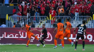 بدلاء الأهلي في مواجهة فاركو بالدوري المصري.. الشحات يلعب بجانب أفشة ومعلول