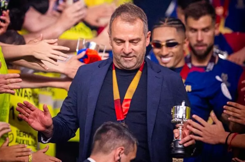 رسمياً.. برشلونة يعلن عن تمديد عقد هانسي فليك حتى عام 2027 رسمياً.. برشلونة يعلن عن تمديد عقد هانسي فليك حتى عام 2027