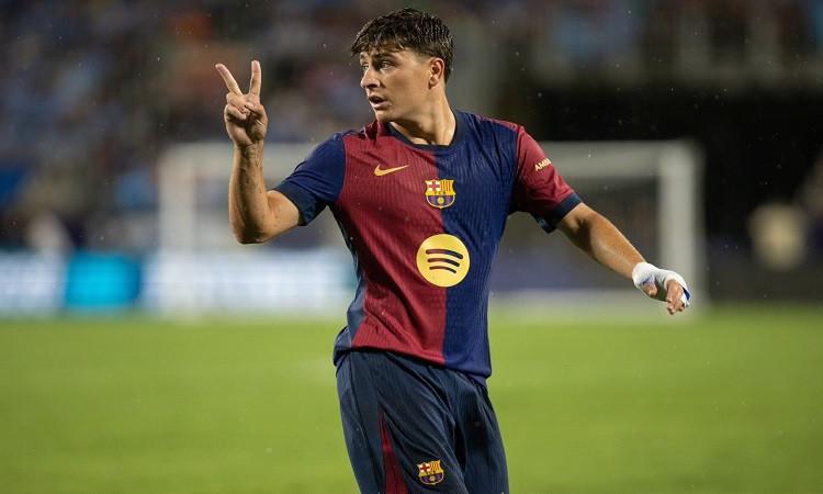 برشلونة يعلن تعرض لاعبه بابلو توري للإصابة