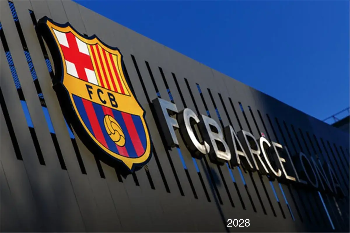 برشلونة يعلن تمديد عقد لاعبه حتى 2028