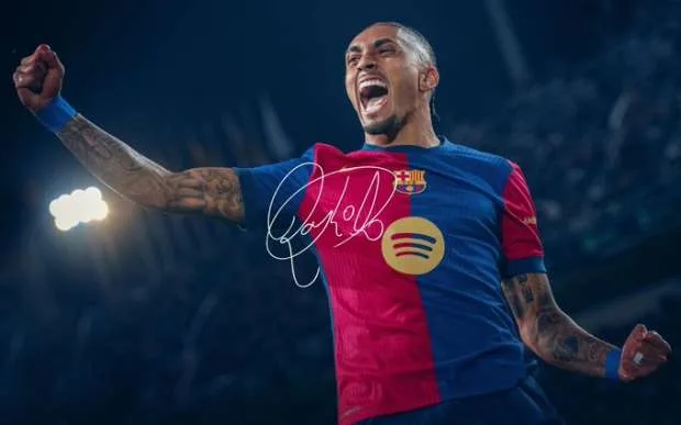 برشلونة يعلن عن تمديد عقد رافينيا حتى عام 2028. برشلونة يعلن عن تمديد عقد رافينيا حتى عام 2028.