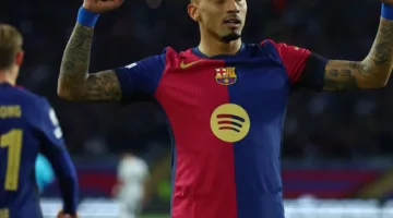 برشلونة يواصل عقد لاعبه البرازيلي رافينيا حتى عام 2028