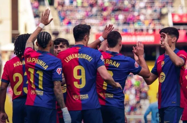 برشلونة يُفكّر في التعاقد مع نجم تشيلسي