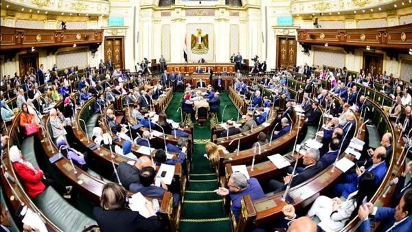 برلماني يطلب تشكيل لجنة لفحص مبنى التأمين الصحي في ملوي