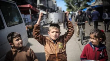 برنامج الغذاء العالمي: 500 ألف فلسطيني في غزة يواجهون خطر المجاعة
