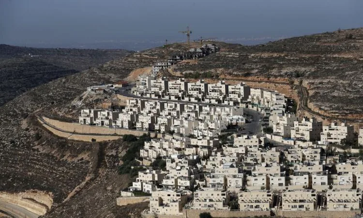 بريطانيا ترفض قرار إسرائيل بإنشاء 22 مستوطنة جديدة في الضفة الغربية بريطانيا ترفض قرار إسرائيل بإنشاء 22 مستوطنة جديدة في الضفة الغربية