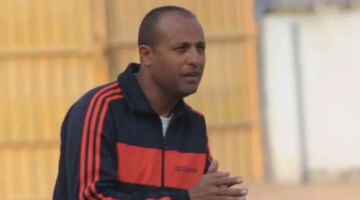بسبب الإيقاف.. طارق مصطفى يقود البنك الأهلي أمام الزمالك  من المدرجات