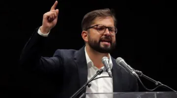بسبب الحرب المدمرة في غزة.. تشيلي تستدعي ملحقيها العسكريين من إسرائيل وترجح إعلان قريب عن قطع العلاقات مع “تل أبيب”
