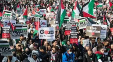 بسبب دعمها لفلسطين.. إدارة ترامب تجمد التمويل الموجه إلى “هارفارد” مرة أخرى