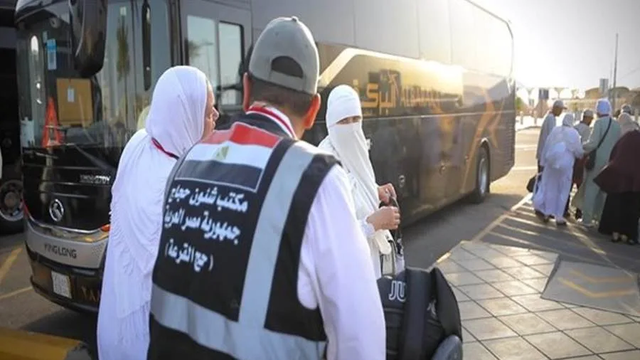 بعثة القرعة تحث الحجاج على تجنب الارتفاع المتوقع في درجات الحرارة يوم وقفة عرفات بعثة القرعة تحث الحجاج على تجنب الارتفاع المتوقع في درجات الحرارة يوم وقفة عرفات