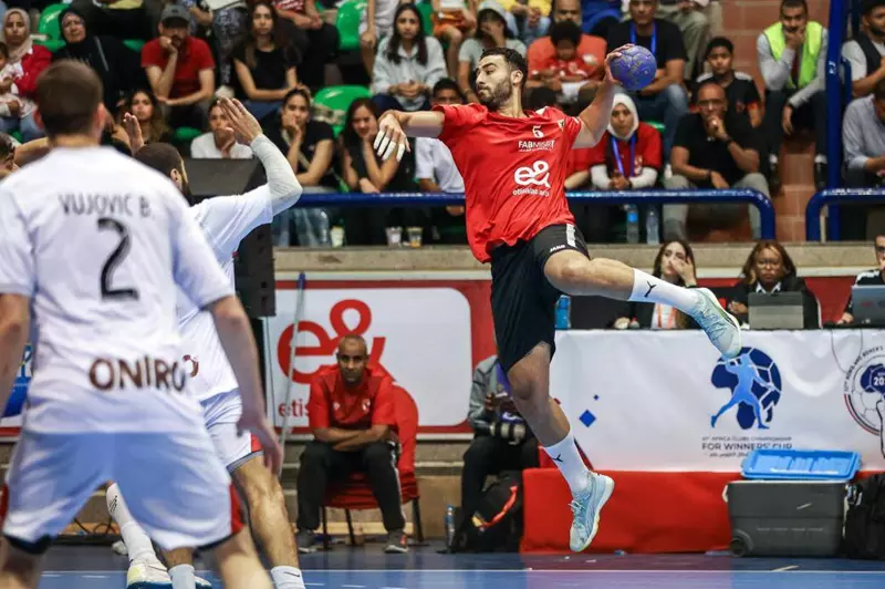 بعد 40 عامًا.. الأهلي يكسر عقدة تاريخية أمام الزمالك في بطولة إفريقيا لكرة اليد بعد 40 عامًا.. الأهلي يكسر عقدة تاريخية أمام الزمالك في بطولة إفريقيا لكرة اليد