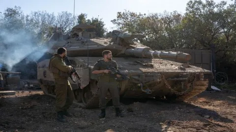 بعد 5 أشهر من النشاط العملياتي.. الجيش الإسرائيلي يعلن سحب قوات لواء المظليين من سوريا استعدادا للمشاركة في توسيع المناورة البرية بقطاع غزة