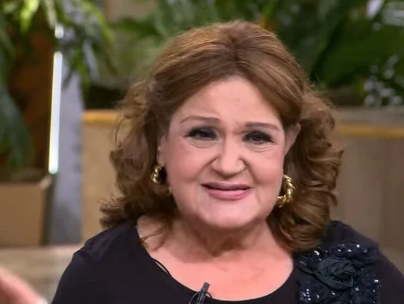 بعد أخبار زواجهما.. ميمي جمال توضح تفاصيل العلاقة بين دينا الشربيني وكريم محمود عبد العزيز