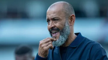 بعد أداء مميز في الدوري الإنجليزي، “نونو سانتو” يقترب من تولي تدريب فريق روما الإيطالي.