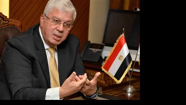 بعد الأحداث في طرابلس.. طلاب مصريون في ليبيا يطلبون من وزير التعليم العالي الموافقة على نقلهم إلى الجامعات المصرية بعد الأحداث في طرابلس.. طلاب مصريون في ليبيا يطلبون من وزير التعليم العالي الموافقة على نقلهم إلى الجامعات المصرية