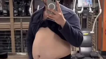 بعد الحدث.. أحمد الفاتح يصبح الأكثر بحثًا على جوجل كأول رجل حامل في التاريخ
