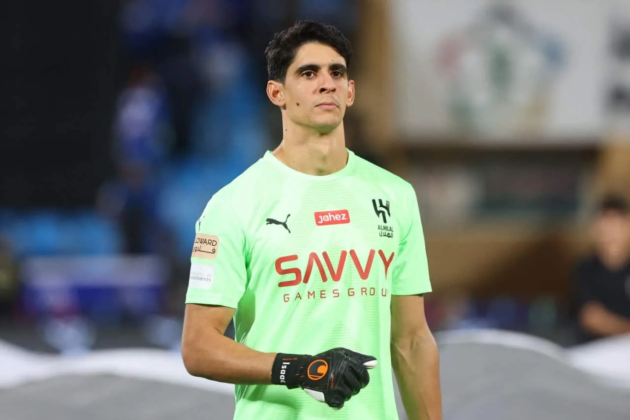 بعد رحيله عن الهلال.. ياسين بونو يُودع جيسوس بكلماتٍ مُؤثرة