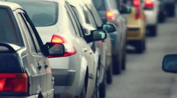 بعد رفع آثار الحادث.. عودة الحركة المرورية لطبيعتها بطريق مصر إسكندرية الزراعي بقها