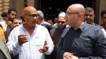 بعد صلاة الجمعة: محافظ بني سويف يستمع إلى احتياجات ومطالب المواطنين